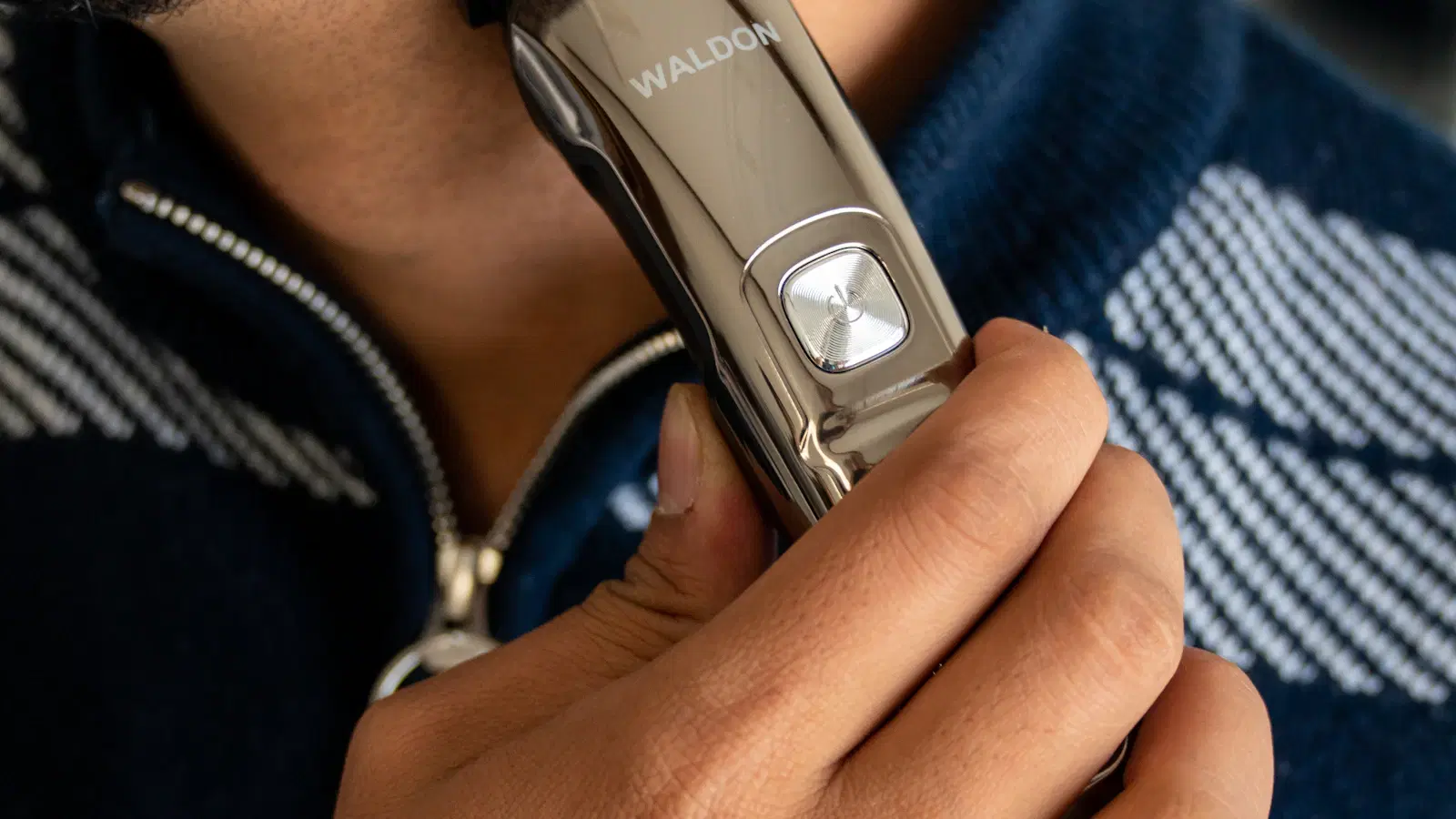 Body trimmer technique chart showing guard settings and stroke direction for chest, back, legs, pubic area, and underarms on male body