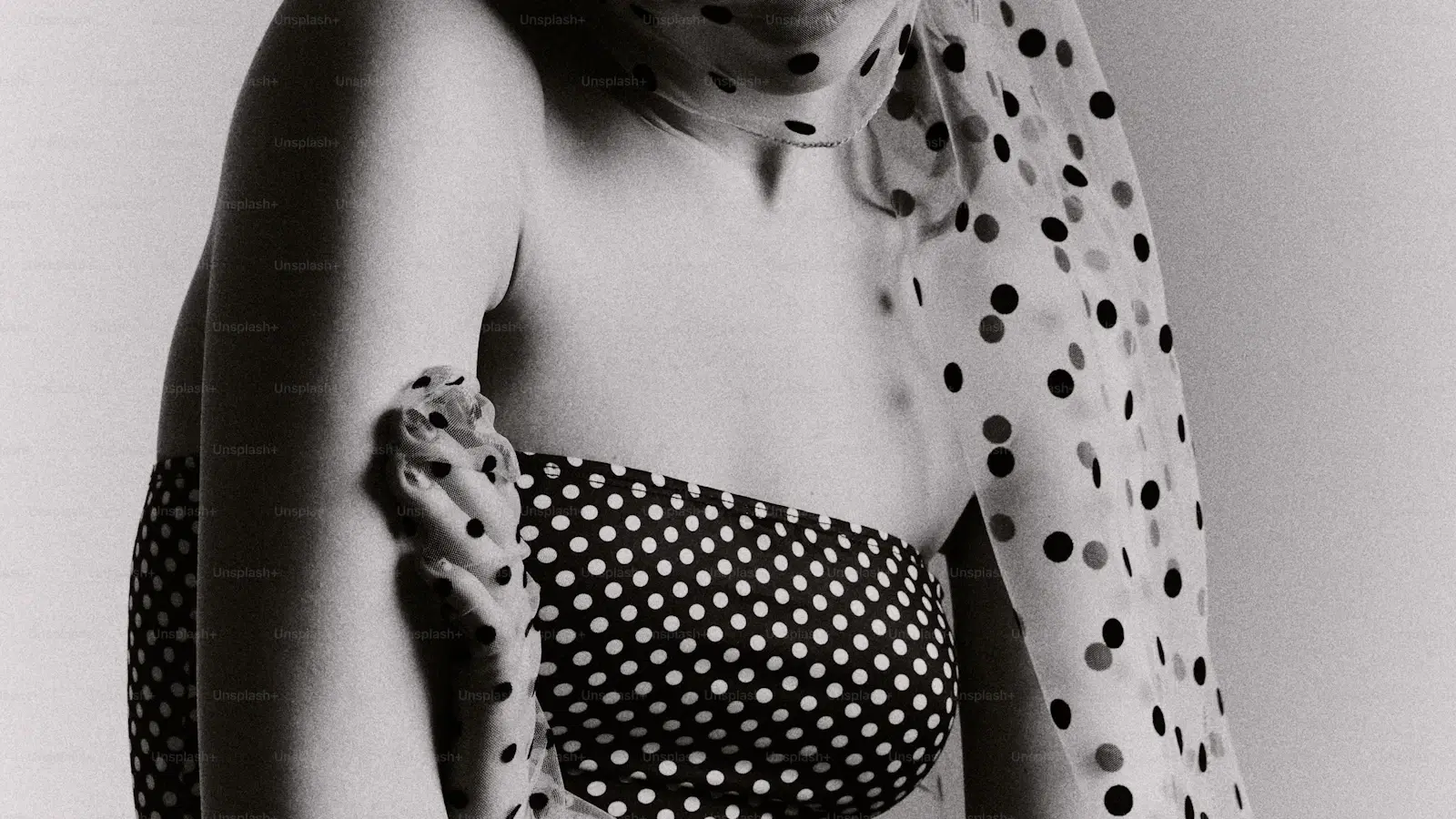 How to become more feminine — voice, body language, posture, and style shifts demonstrated with mirror practice and pitch chart