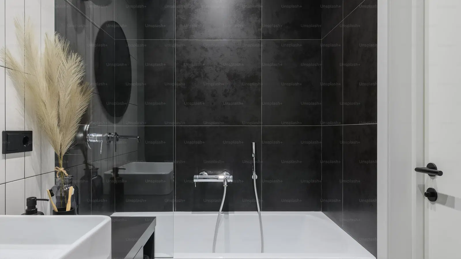 Using a salicylic acid body wash on underarm skin in the shower to prevent ingrown hairs and razor bumps for men